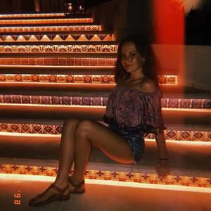 Meet your Posher, Madison